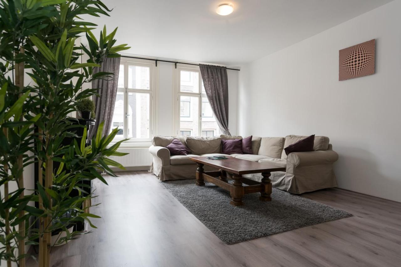 Appartamento Beautiful House next to Dam Square! Amsterdam Esterno foto