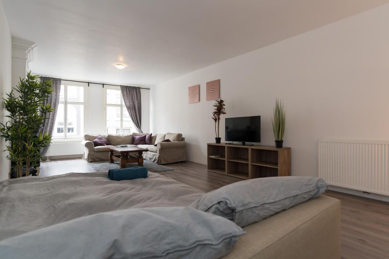 Appartamento Beautiful House next to Dam Square! Amsterdam Esterno foto